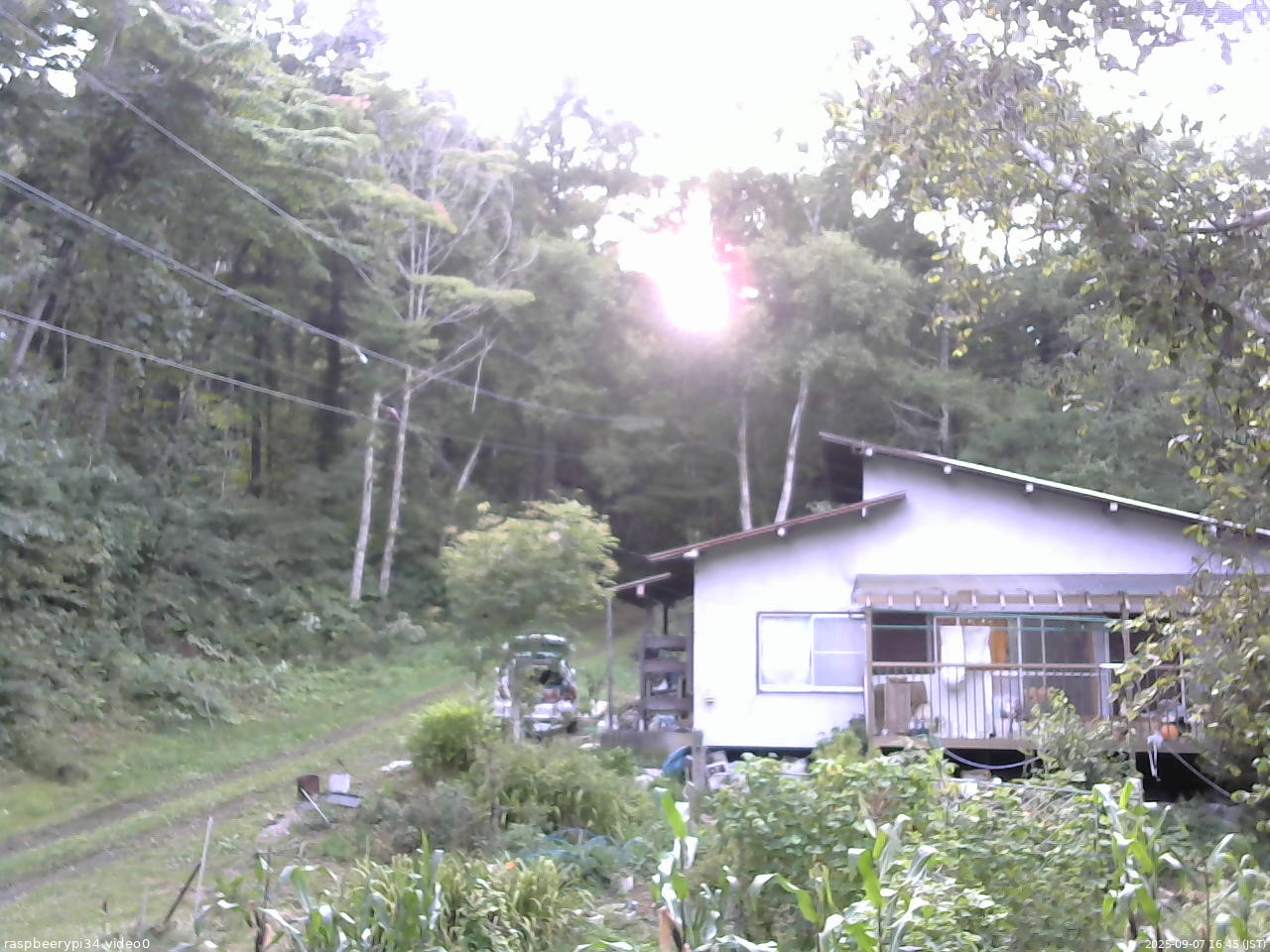 長野県菅平高原 ゆたか山荘 西側(坂上) 2025/09/07 16:45