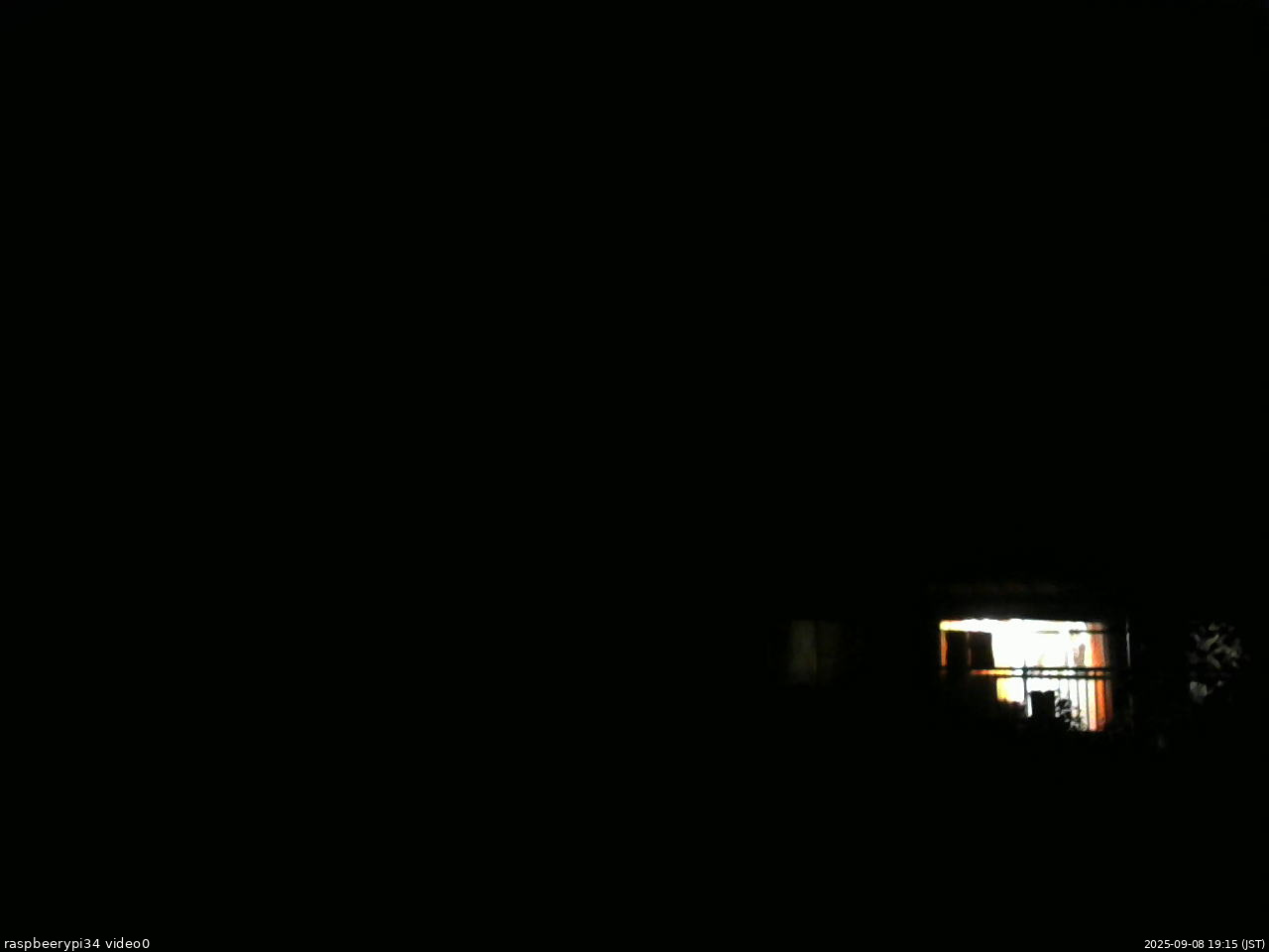 長野県菅平高原 ゆたか山荘 西側(坂上) 2025/09/08 19:15