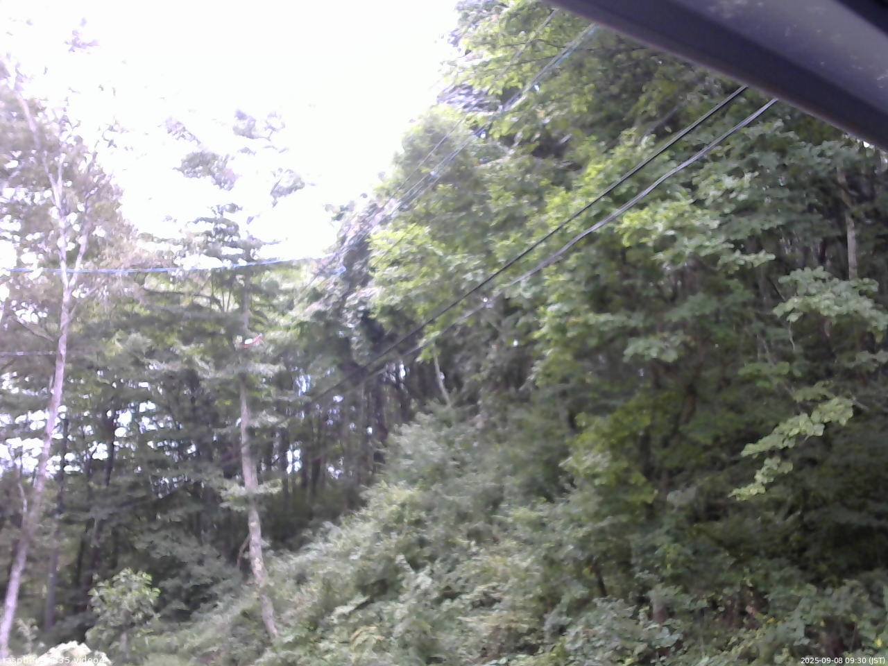 長野県菅平高原 ゆたか山荘 東側上空 2025/09/08 09:30