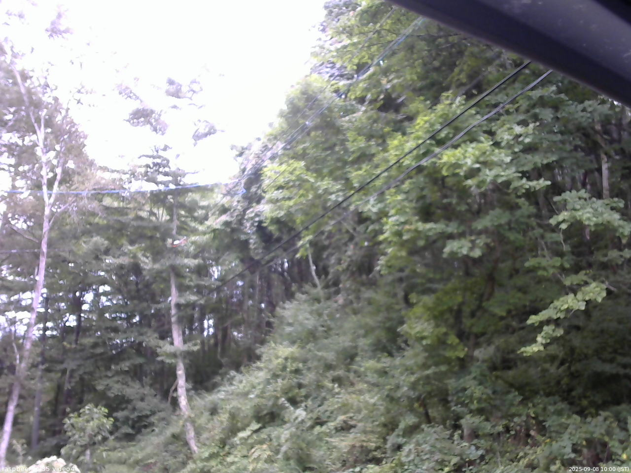 長野県菅平高原 ゆたか山荘 東側上空 2025/09/08 10:00