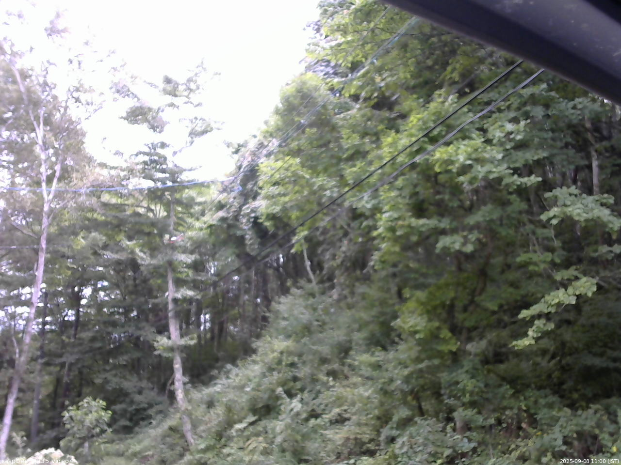 長野県菅平高原 ゆたか山荘 東側上空 2025/09/08 11:00
