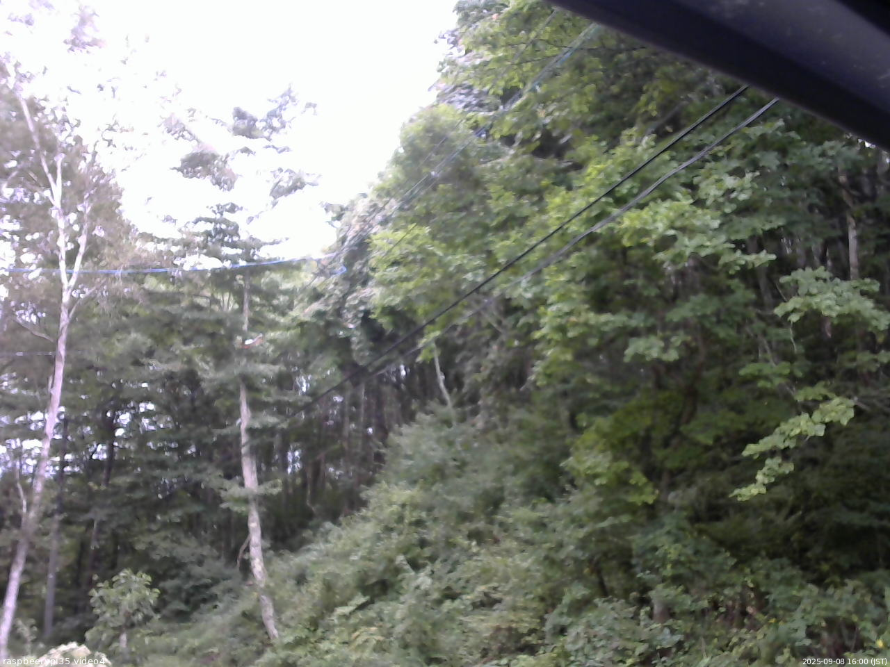 長野県菅平高原 ゆたか山荘 東側上空 2025/09/08 16:00