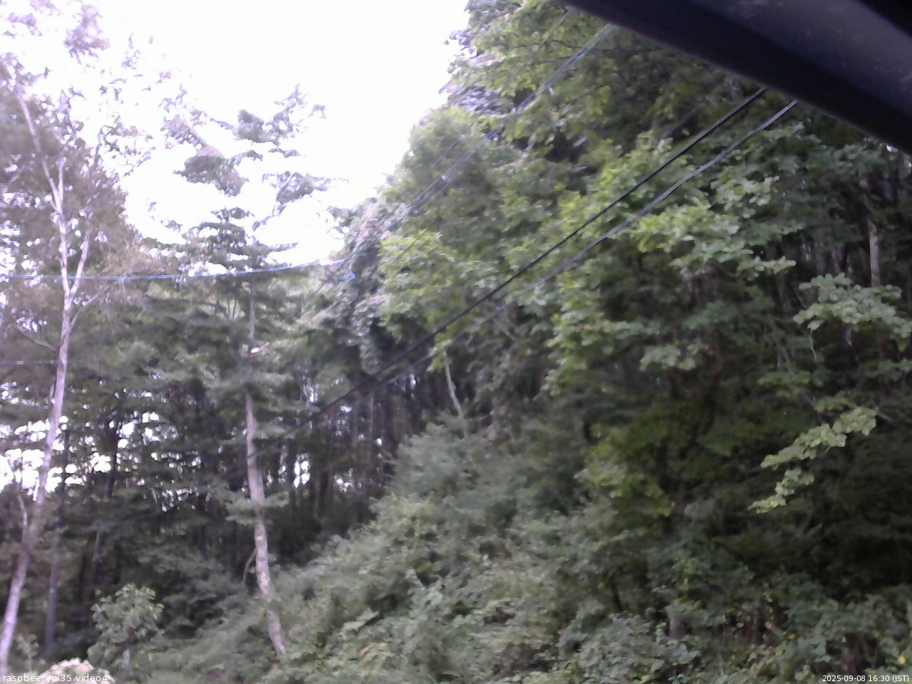 長野県菅平高原 ゆたか山荘 東側上空 2025/09/08 16:30