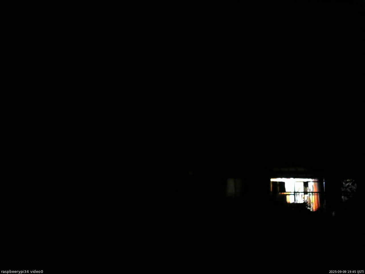 長野県菅平高原 ゆたか山荘 西側(坂上) 2025/09/09 19:45
