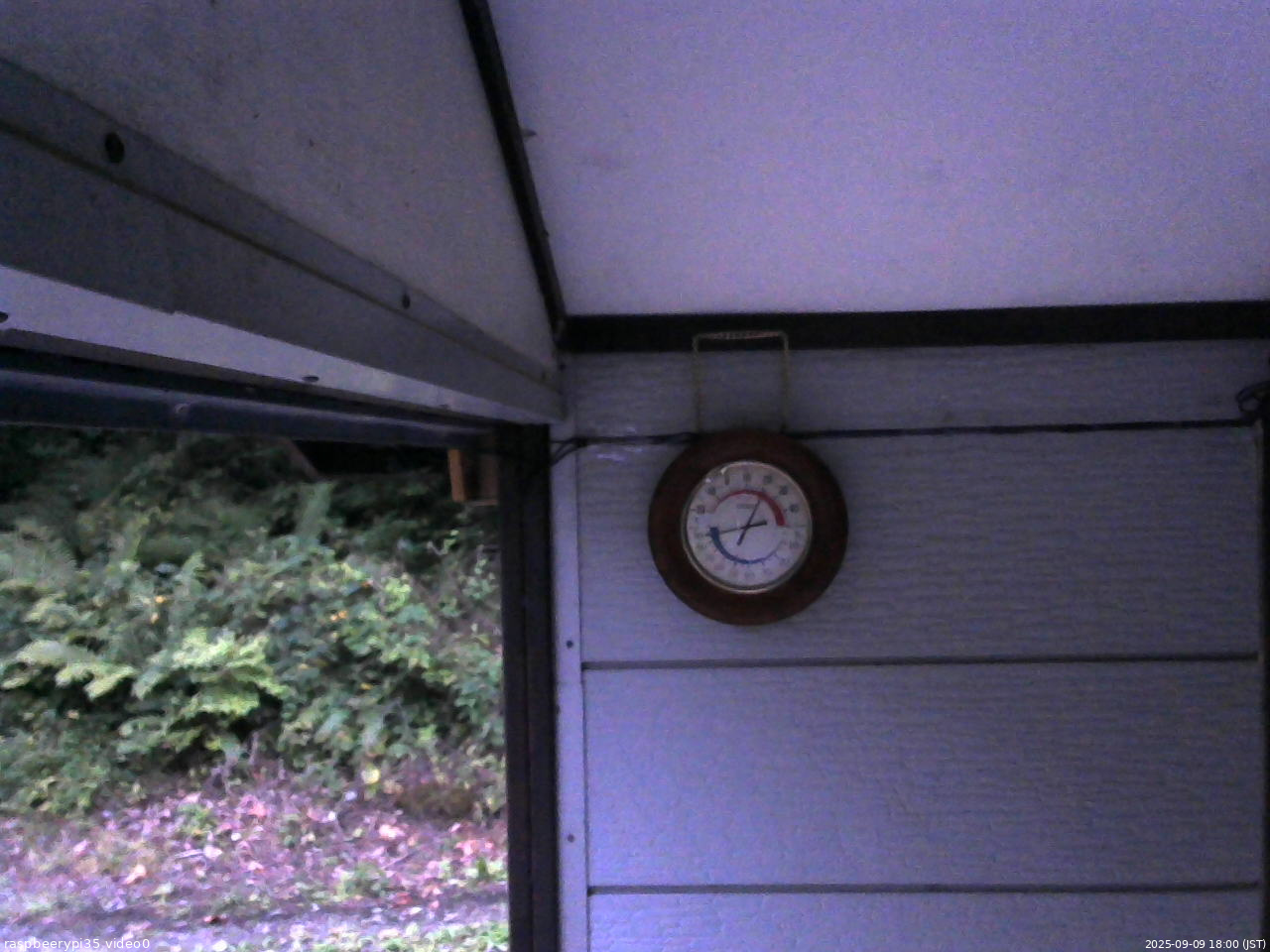 長野県菅平高原 ゆたか山荘 温度計 2025/09/09 18:00