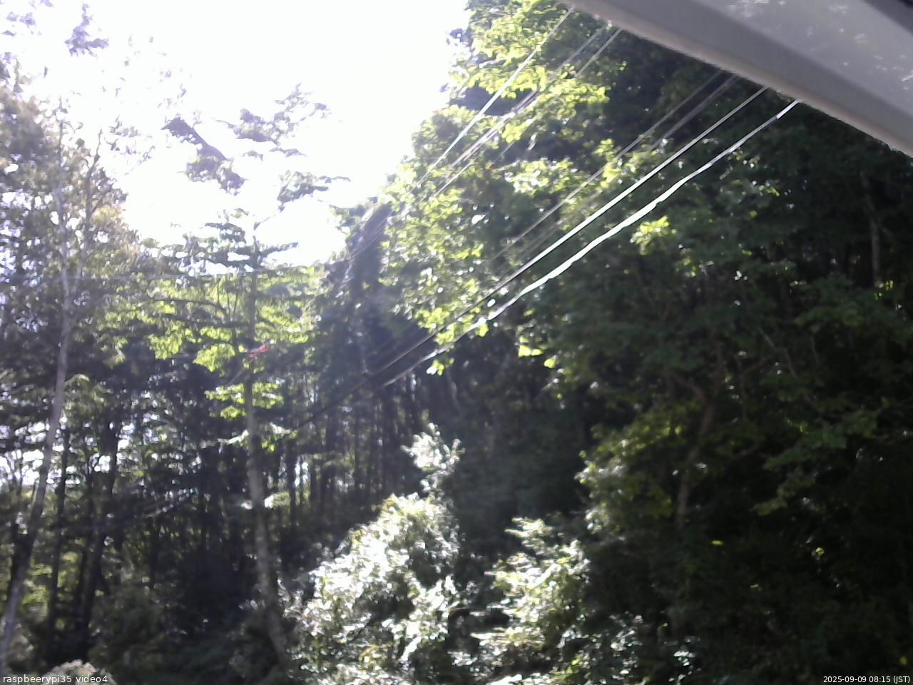 長野県菅平高原 ゆたか山荘 東側上空 2025/09/09 08:15