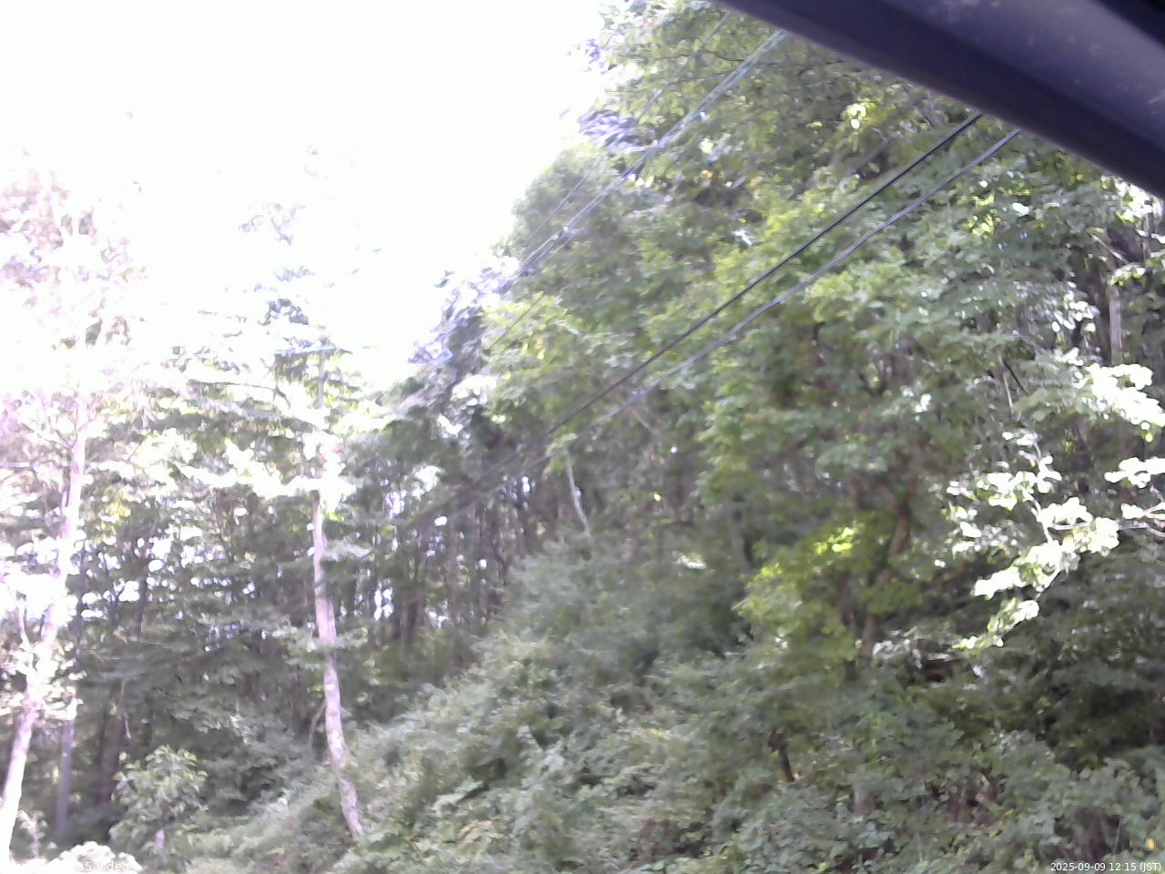長野県菅平高原 ゆたか山荘 東側上空 2025/09/09 12:15