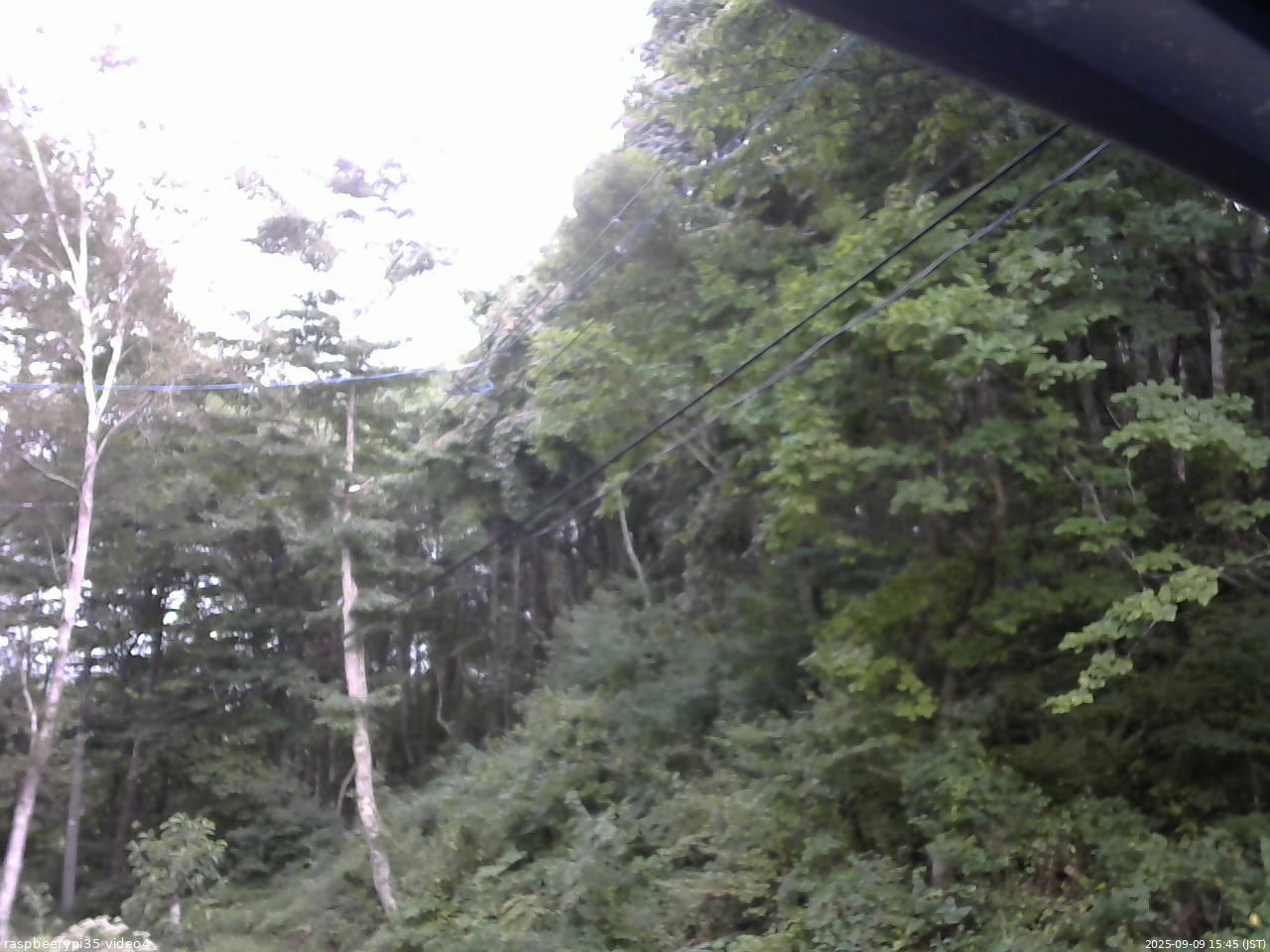 長野県菅平高原 ゆたか山荘 東側上空 2025/09/09 15:45