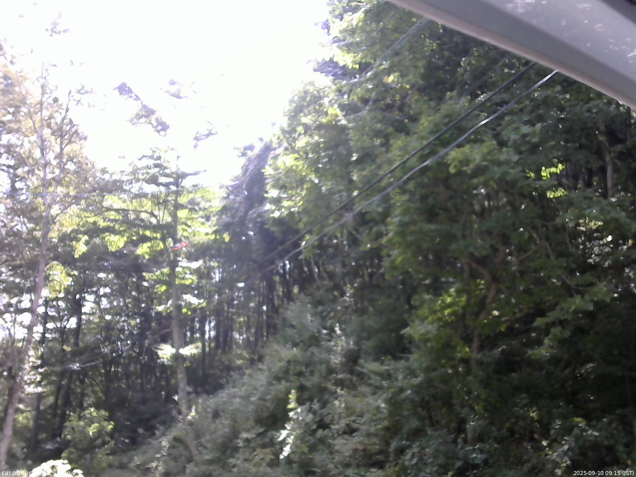 長野県菅平高原 ゆたか山荘 東側上空 2025/09/10 09:15