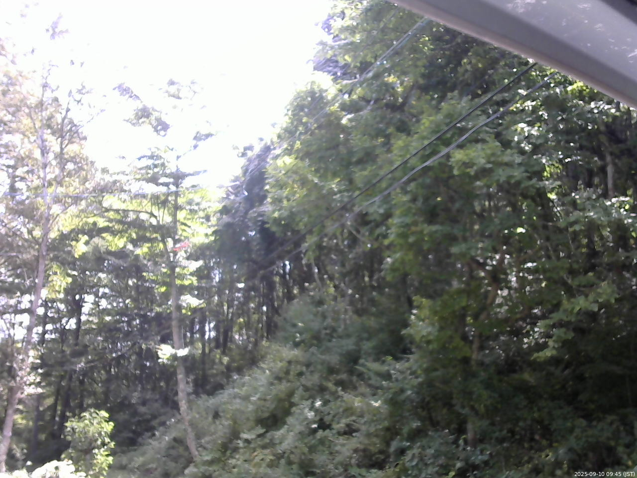 長野県菅平高原 ゆたか山荘 東側上空 2025/09/10 09:45