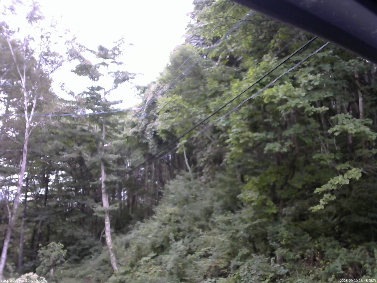 長野県菅平高原 ゆたか山荘 東側上空 2025/09/10 13:45