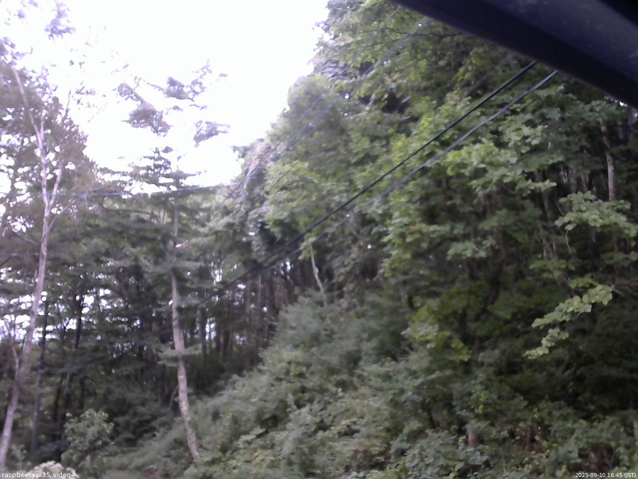 長野県菅平高原 ゆたか山荘 東側上空 2025/09/10 16:45