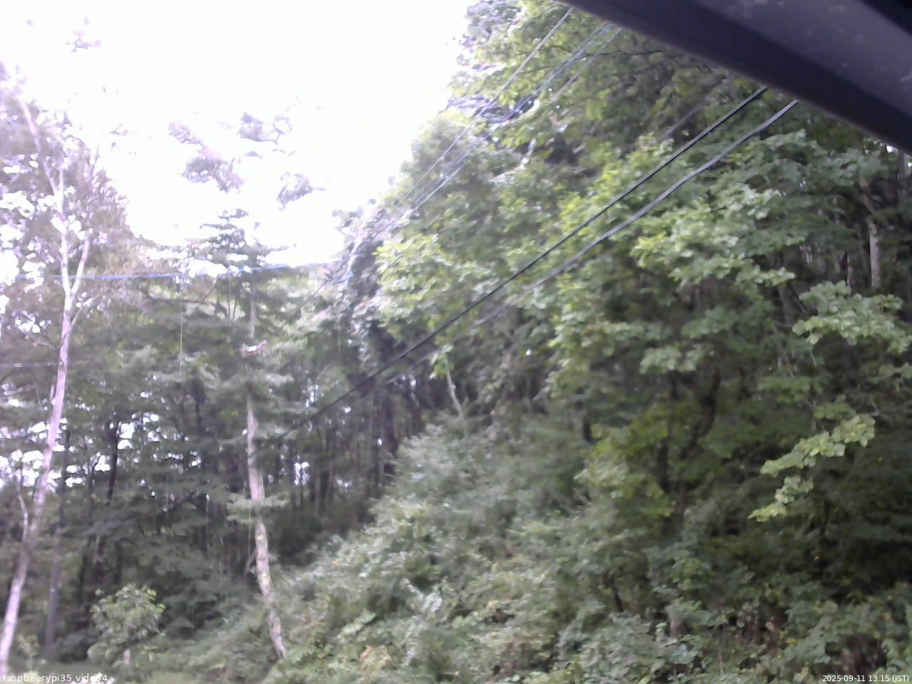 長野県菅平高原 ゆたか山荘 東側上空 2025/09/11 13:15