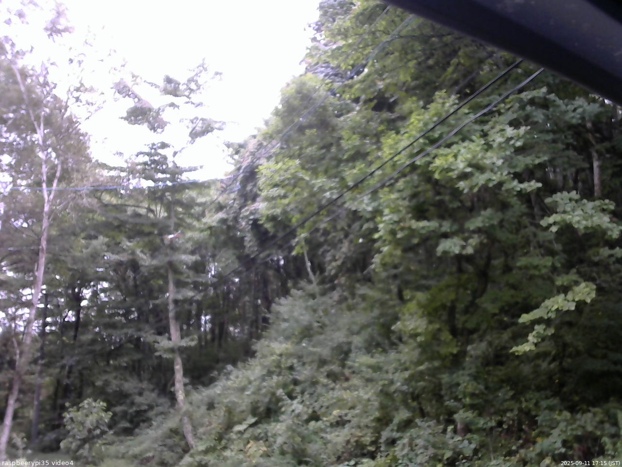 長野県菅平高原 ゆたか山荘 東側上空 2025/09/11 17:15