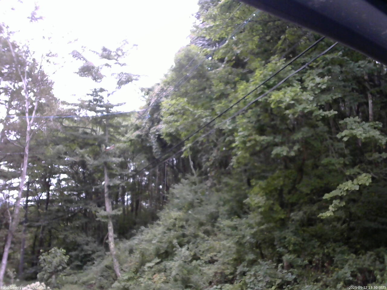 長野県菅平高原 ゆたか山荘 東側上空 2025/09/12 13:30
