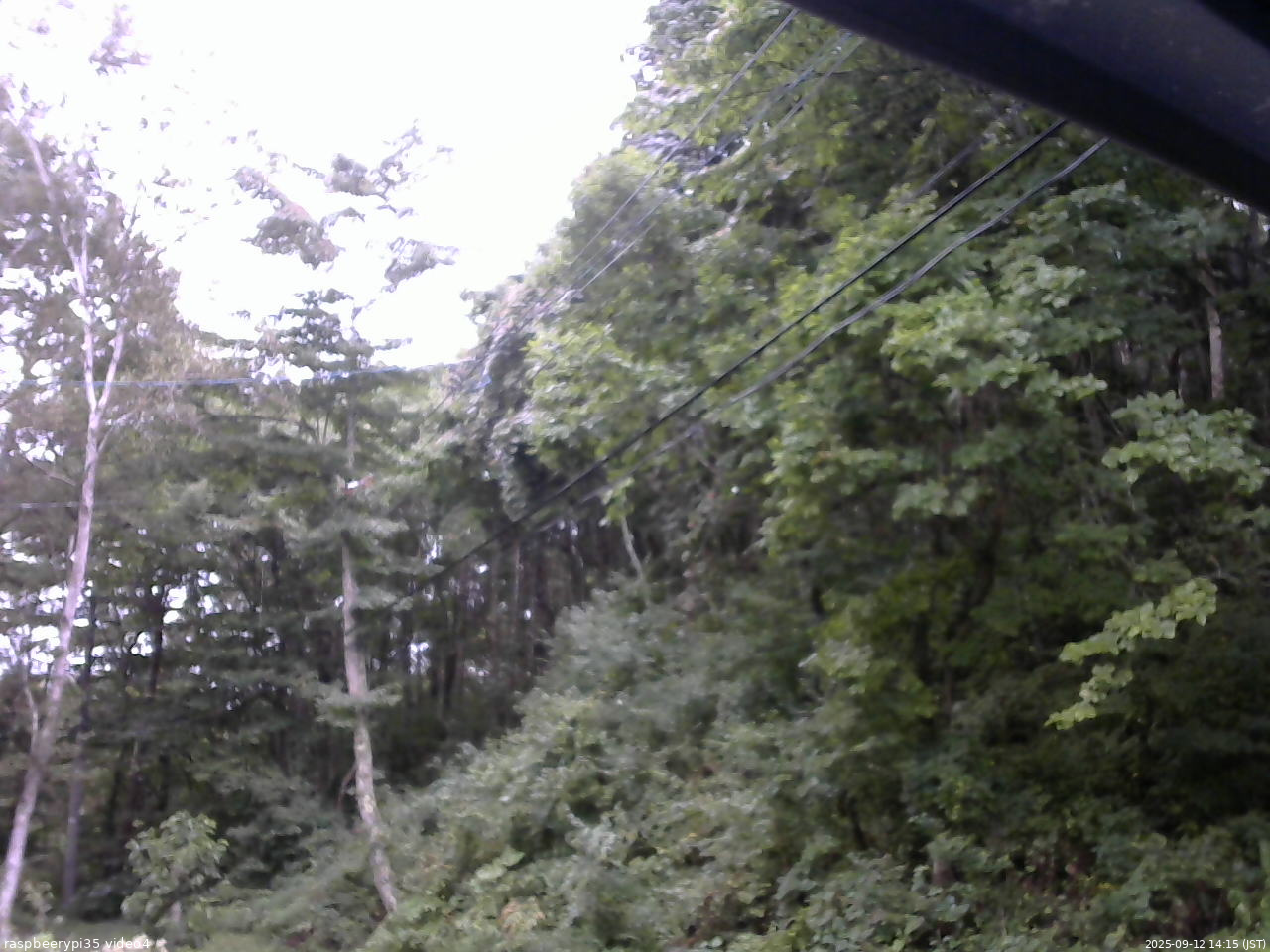 長野県菅平高原 ゆたか山荘 東側上空 2025/09/12 14:15