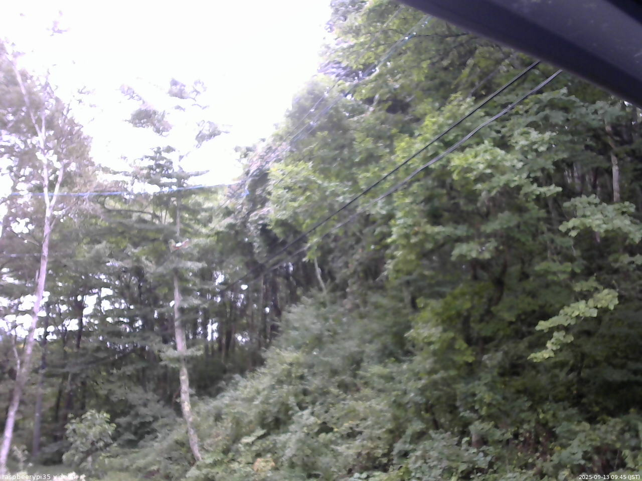 長野県菅平高原 ゆたか山荘 東側上空 2025/09/13 09:45
