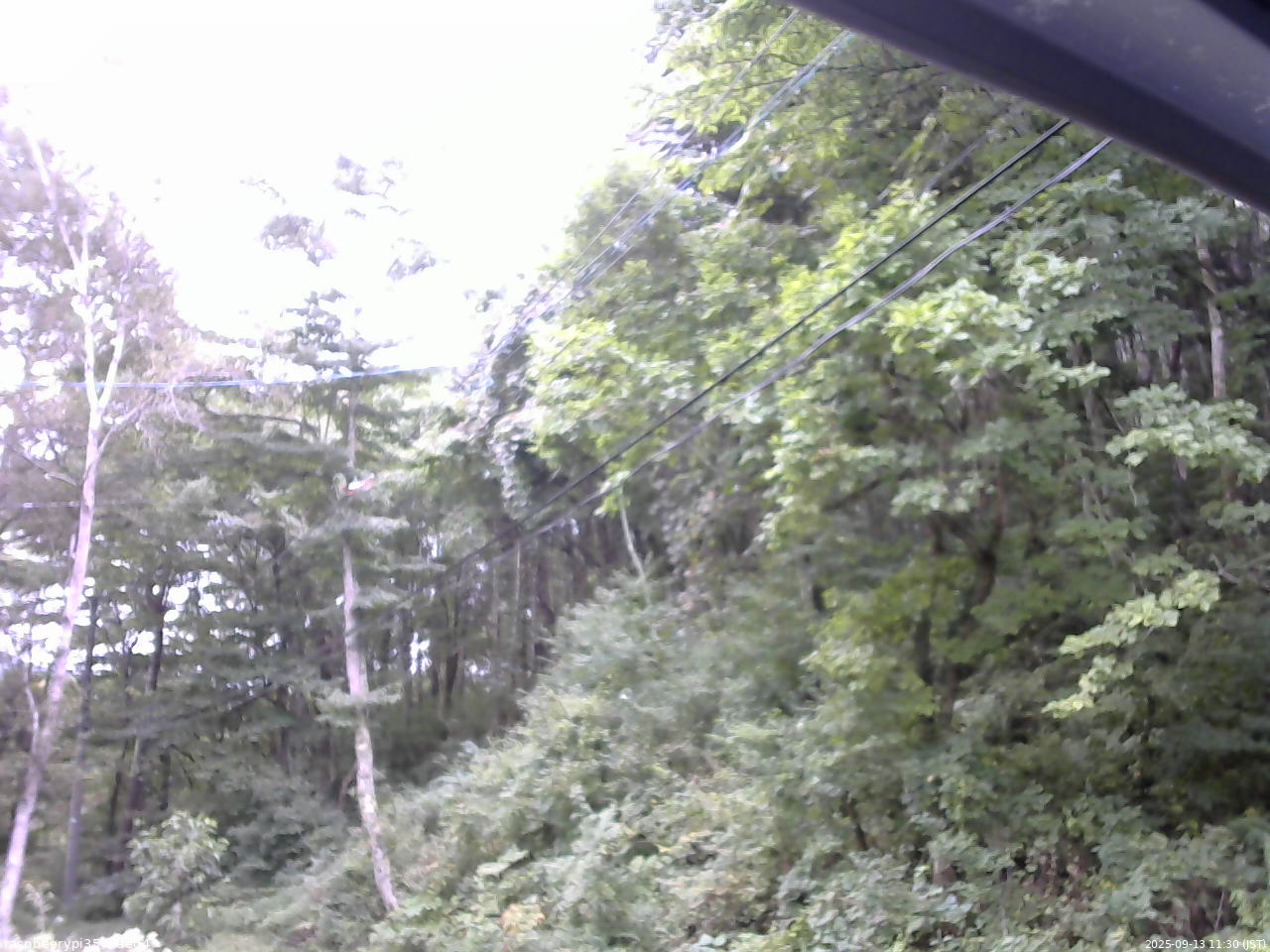 長野県菅平高原 ゆたか山荘 東側上空 2025/09/13 11:30