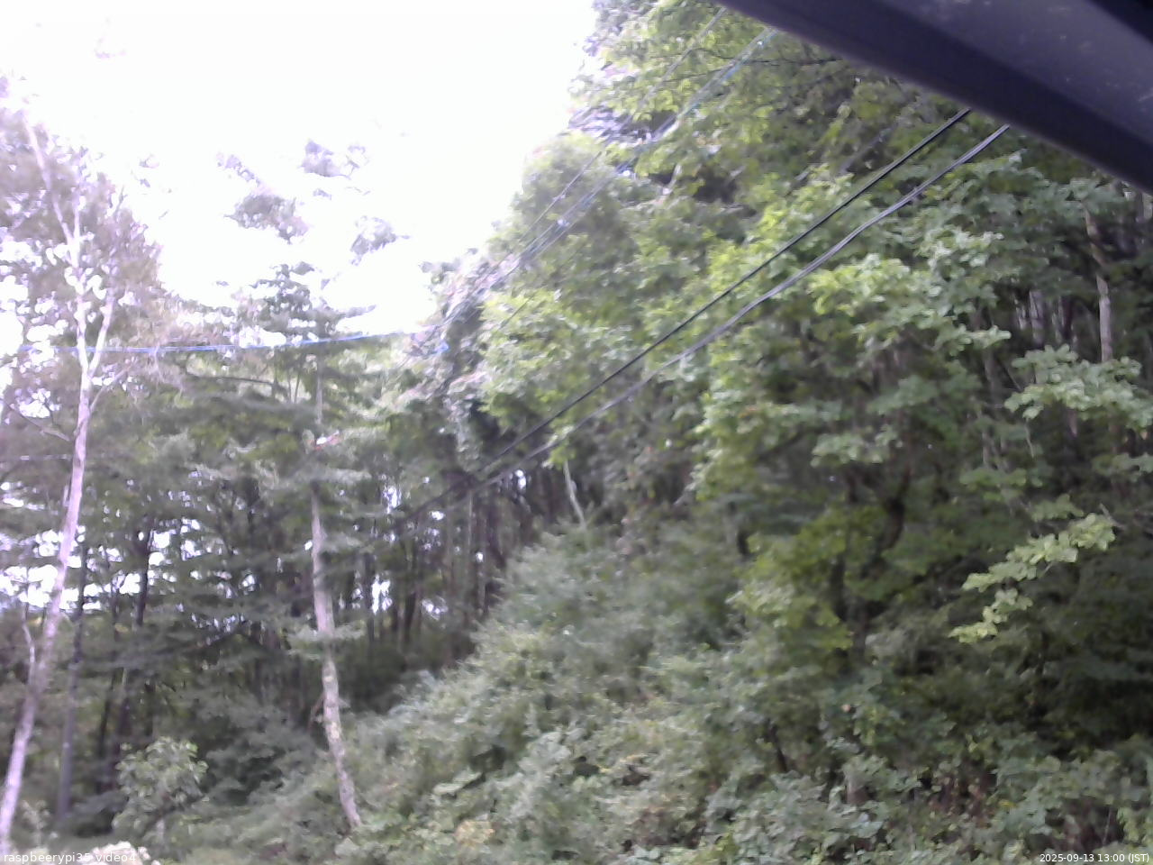 長野県菅平高原 ゆたか山荘 東側上空 2025/09/13 13:00