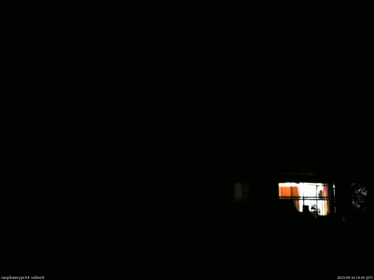 長野県菅平高原 ゆたか山荘 西側(坂上) 2025/09/14 19:45