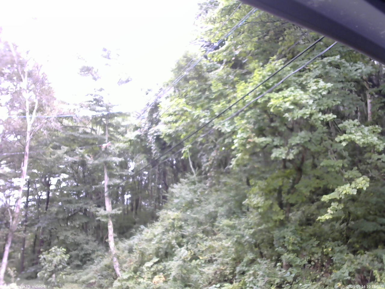 長野県菅平高原 ゆたか山荘 東側上空 2025/09/14 10:15