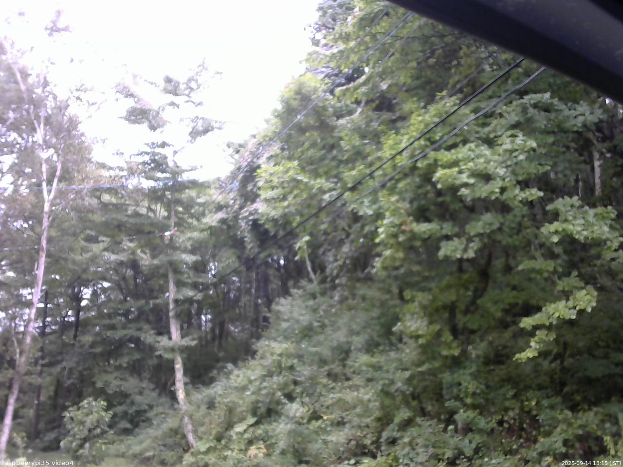 長野県菅平高原 ゆたか山荘 東側上空 2025/09/14 13:15