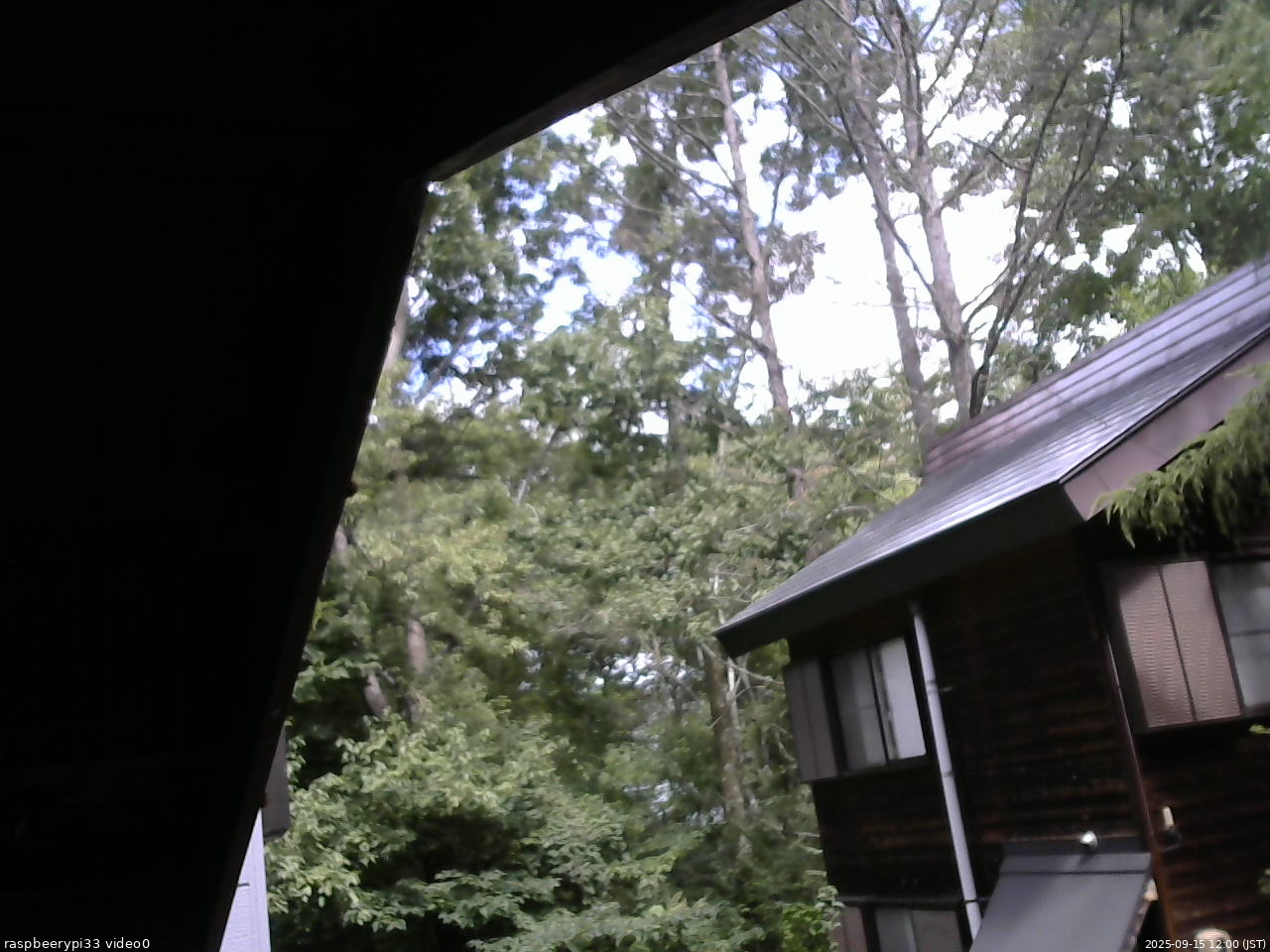 長野県菅平高原 ゆたか山荘 北側 2025/09/15 12:00