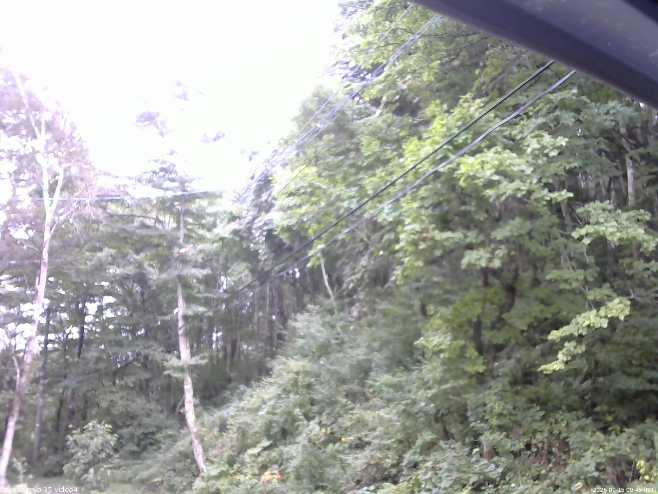 長野県菅平高原 ゆたか山荘 東側上空 2025/09/15 09:45