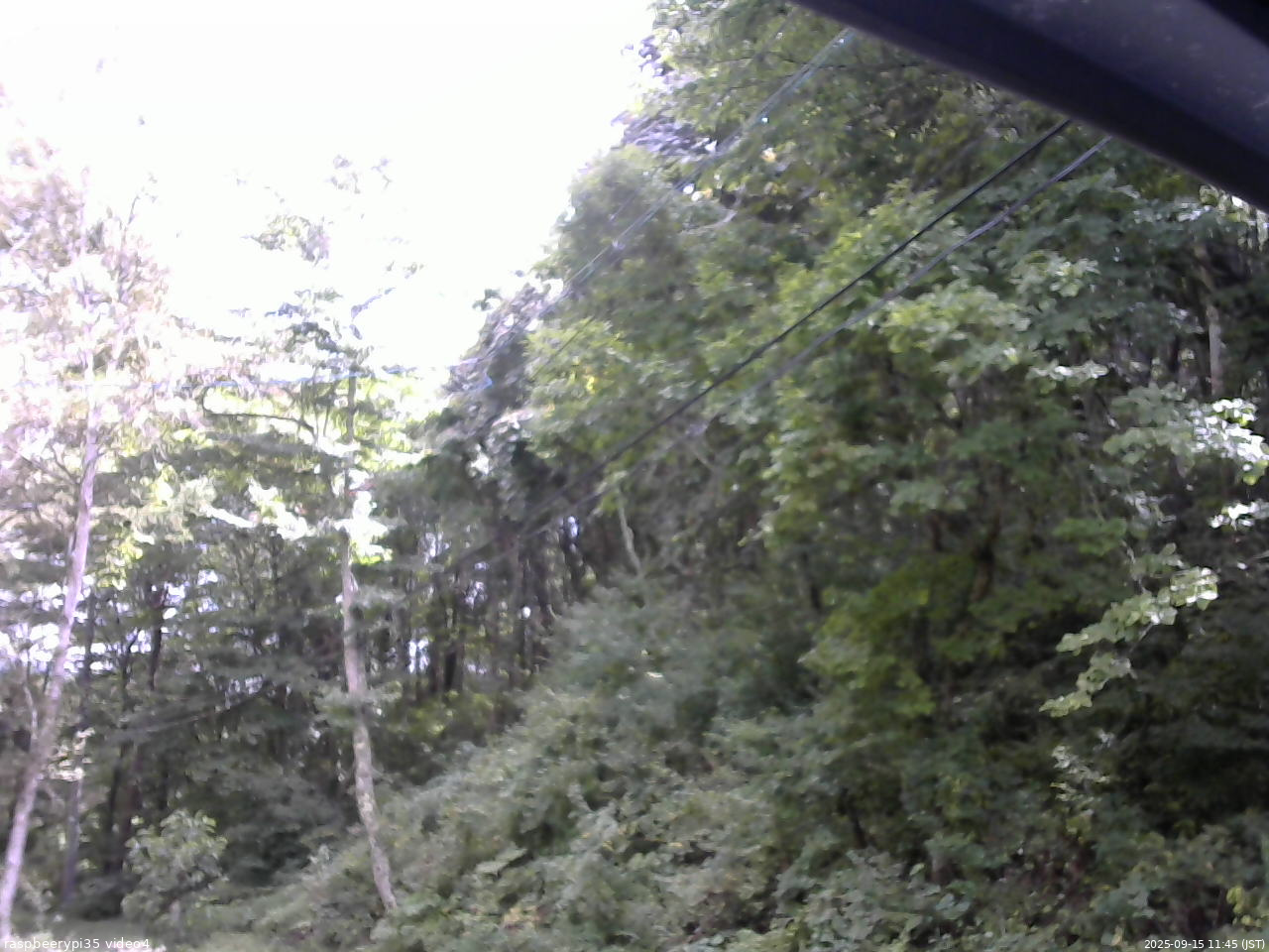 長野県菅平高原 ゆたか山荘 東側上空 2025/09/15 11:45