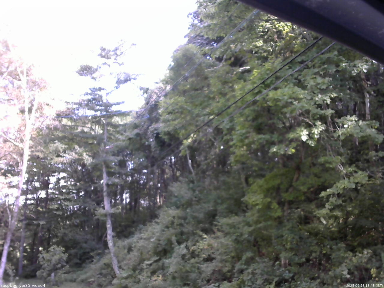 長野県菅平高原 ゆたか山荘 東側上空 2025/09/16 13:45