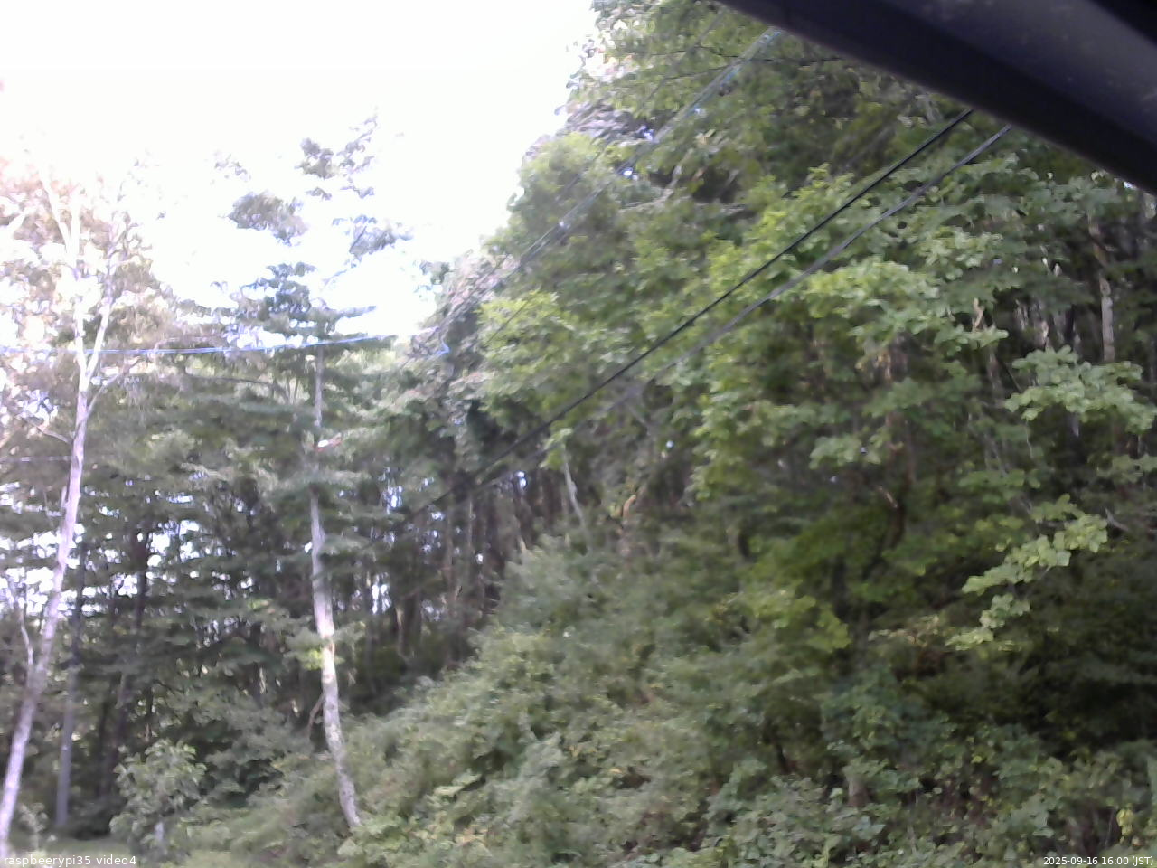 長野県菅平高原 ゆたか山荘 東側上空 2025/09/16 16:00