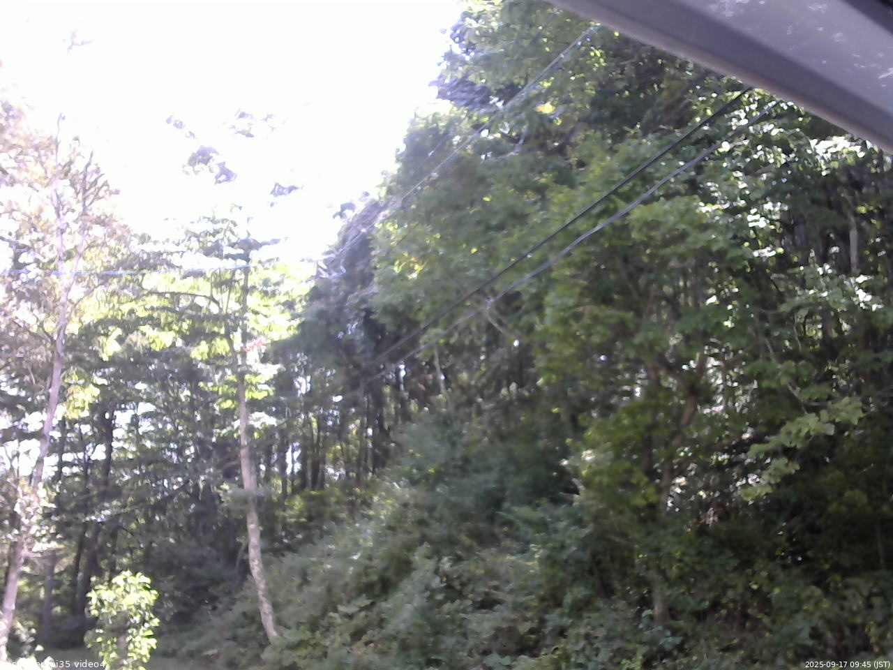 長野県菅平高原 ゆたか山荘 東側上空 2025/09/17 09:45