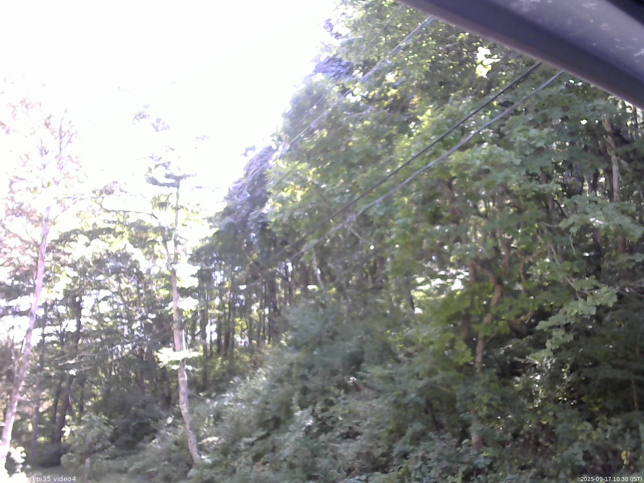 長野県菅平高原 ゆたか山荘 東側上空 2025/09/17 10:30