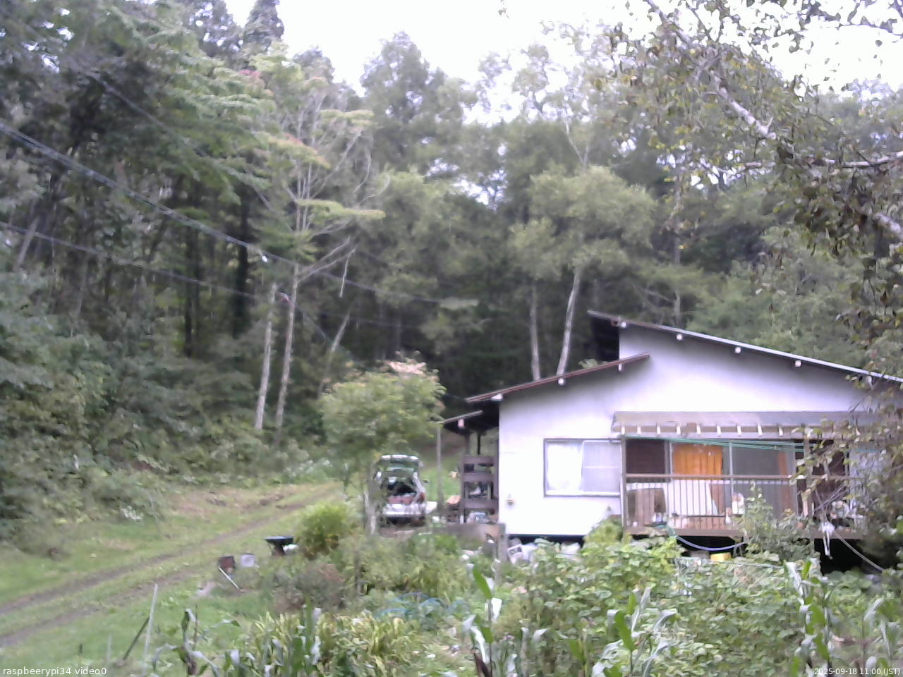 長野県菅平高原 ゆたか山荘 西側(坂上) 2025/09/18 11:00