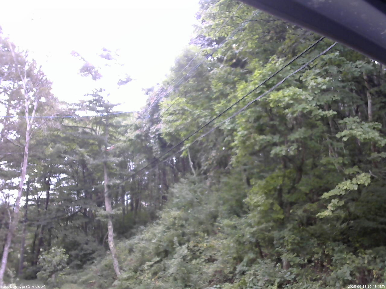 長野県菅平高原 ゆたか山荘 東側上空 2025/09/18 10:45