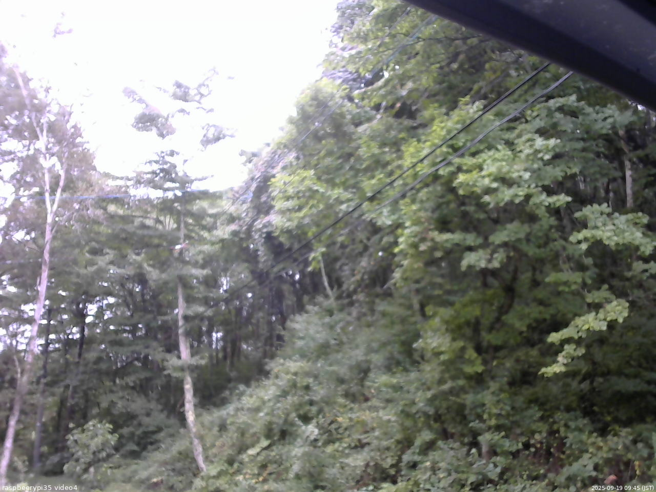 長野県菅平高原 ゆたか山荘 東側上空 2025/09/19 09:45