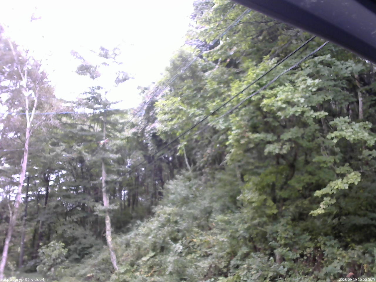 長野県菅平高原 ゆたか山荘 東側上空 2025/09/19 10:00
