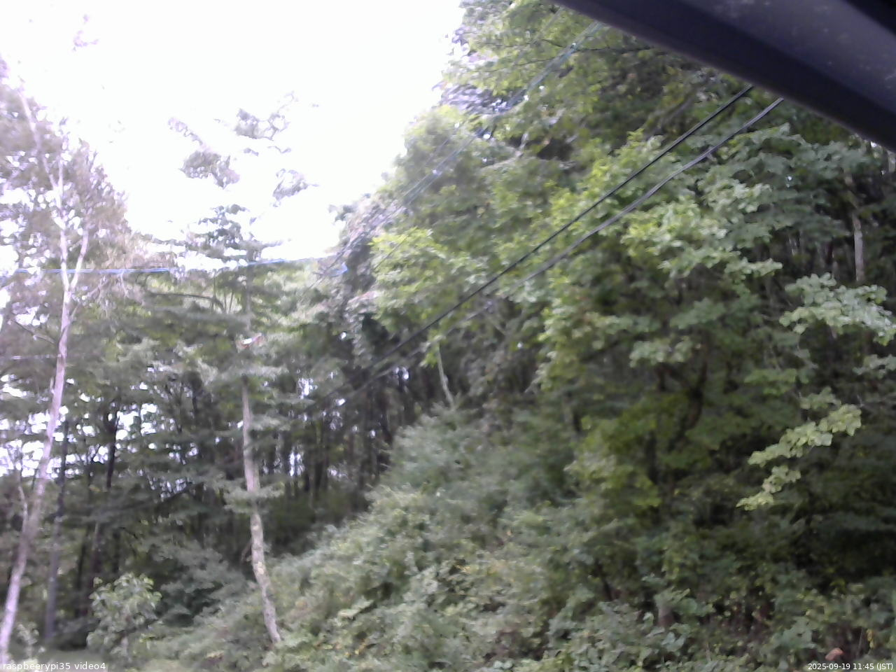 長野県菅平高原 ゆたか山荘 東側上空 2025/09/19 11:45