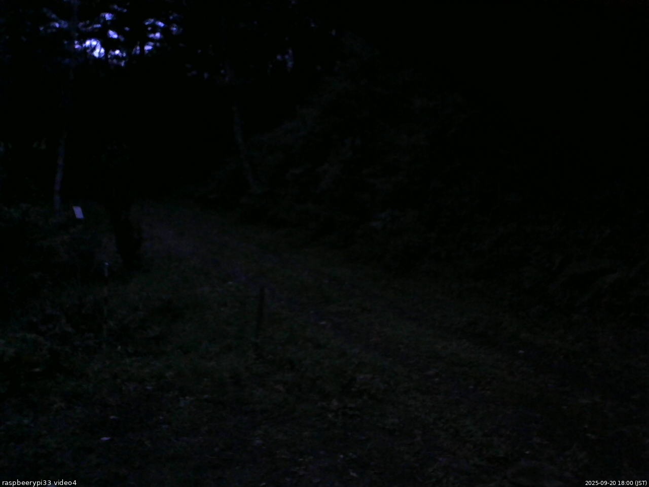 長野県菅平高原 ゆたか山荘 東側(坂下) 2025/09/20 18:00