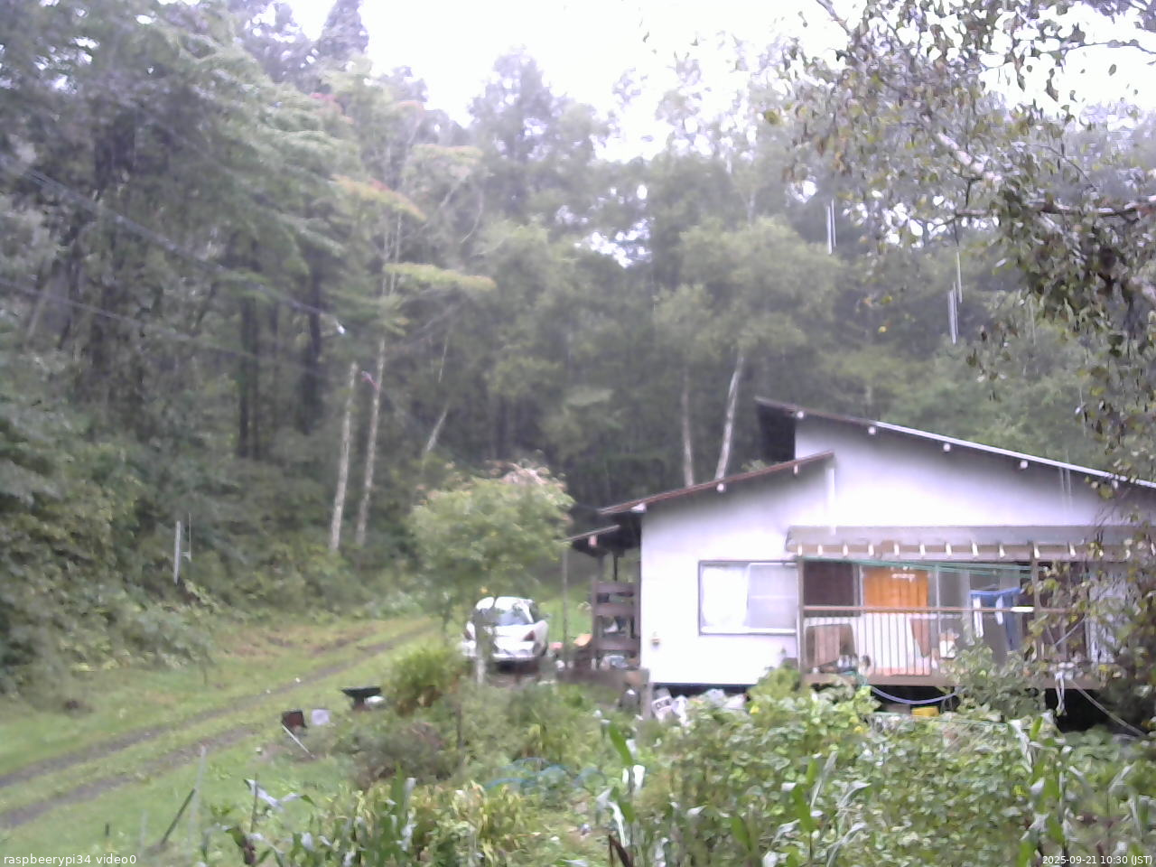 長野県菅平高原 ゆたか山荘 西側(坂上) 2025/09/21 10:30