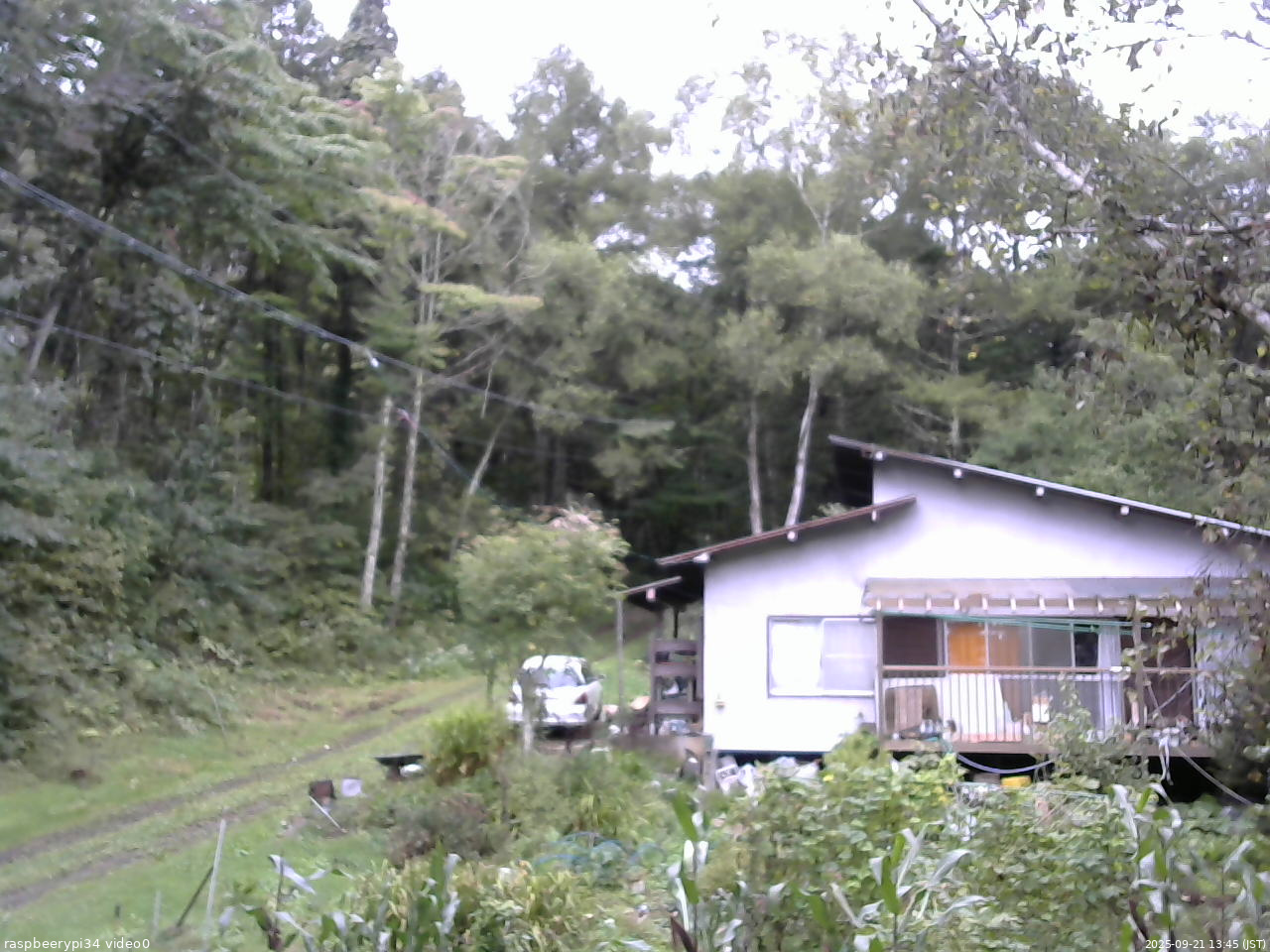 長野県菅平高原 ゆたか山荘 西側(坂上) 2025/09/21 13:45