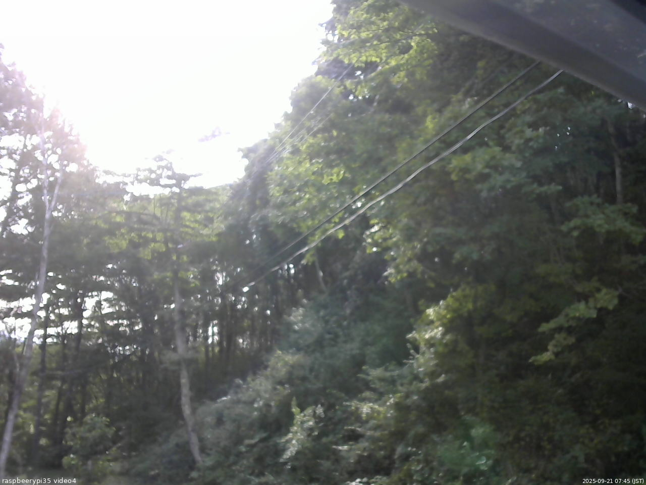 長野県菅平高原 ゆたか山荘 東側上空 2025/09/21 07:45