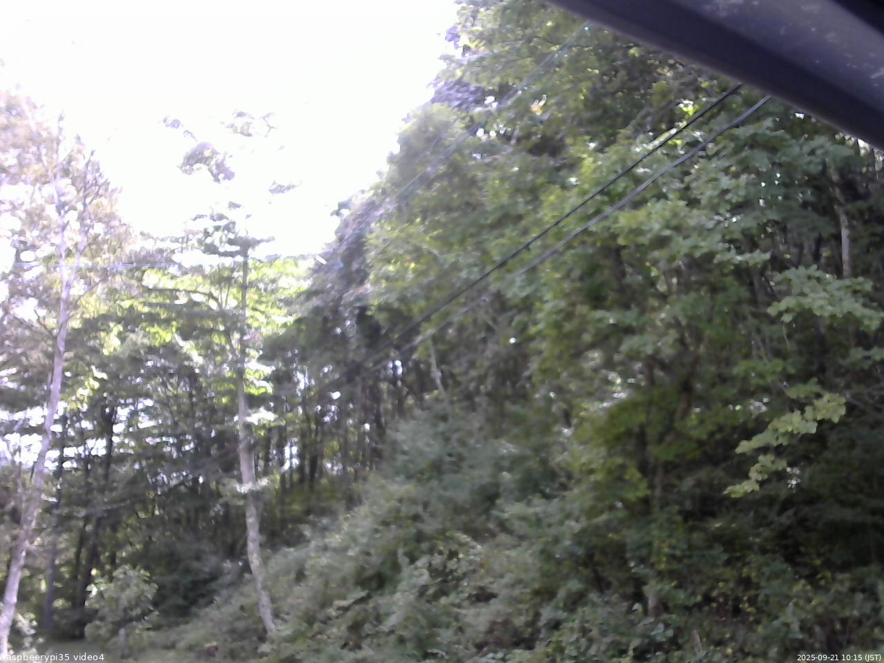 長野県菅平高原 ゆたか山荘 東側上空 2025/09/21 10:15