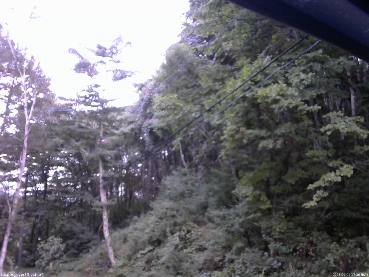 長野県菅平高原 ゆたか山荘 東側上空 2025/09/21 17:30