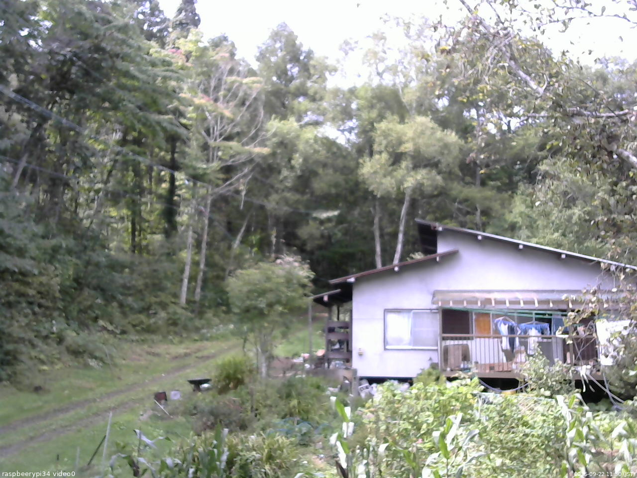 長野県菅平高原 ゆたか山荘 西側(坂上) 2025/09/22 11:30
