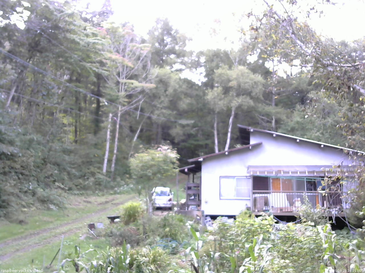 長野県菅平高原 ゆたか山荘 西側(坂上) 2025/09/23 14:15