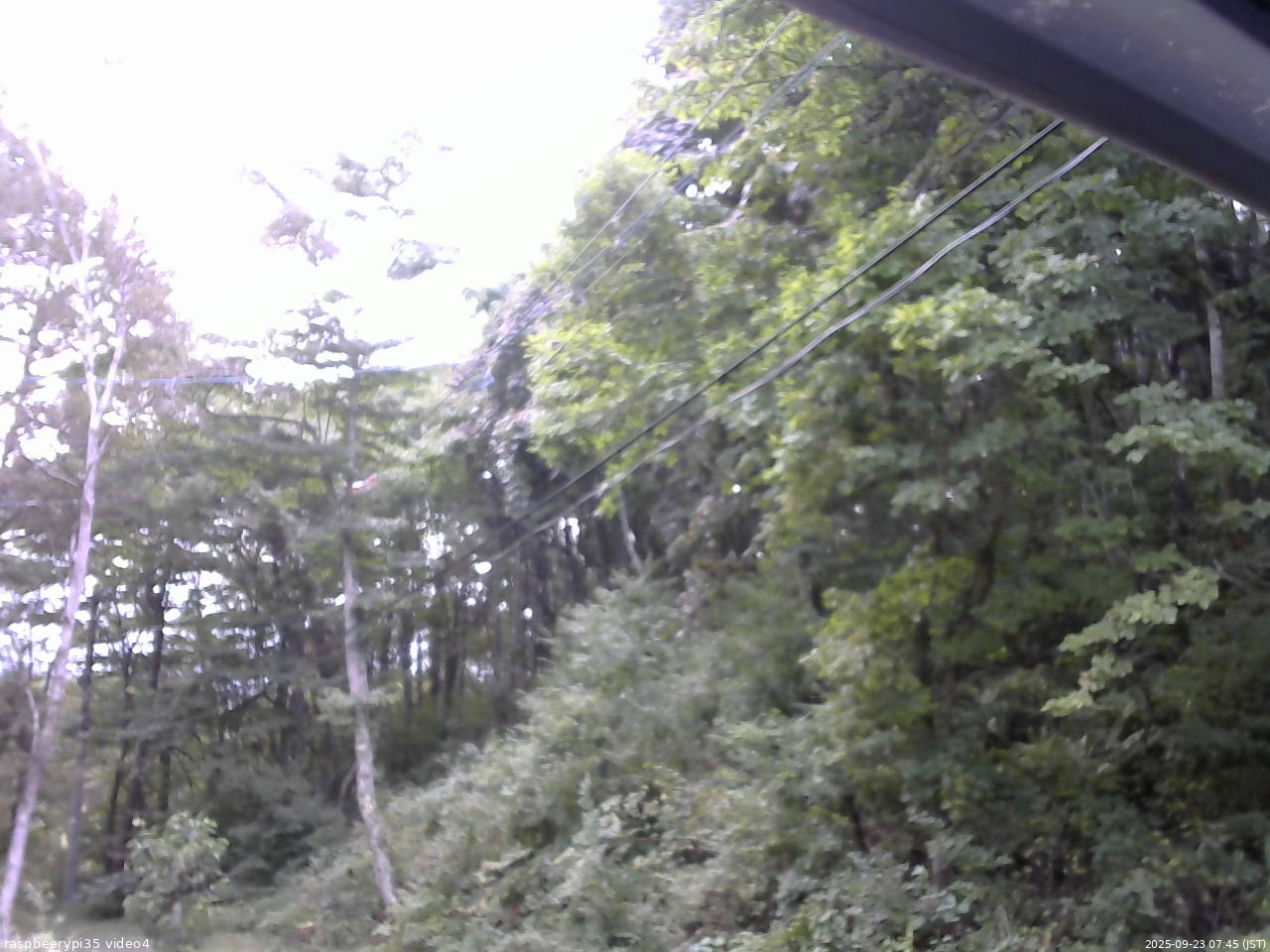 長野県菅平高原 ゆたか山荘 東側上空 2025/09/23 07:45