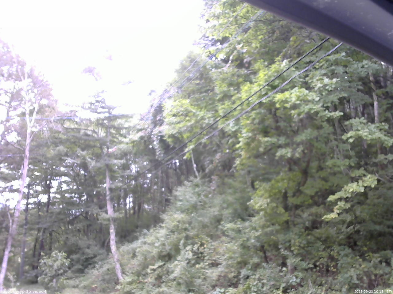 長野県菅平高原 ゆたか山荘 東側上空 2025/09/23 10:15