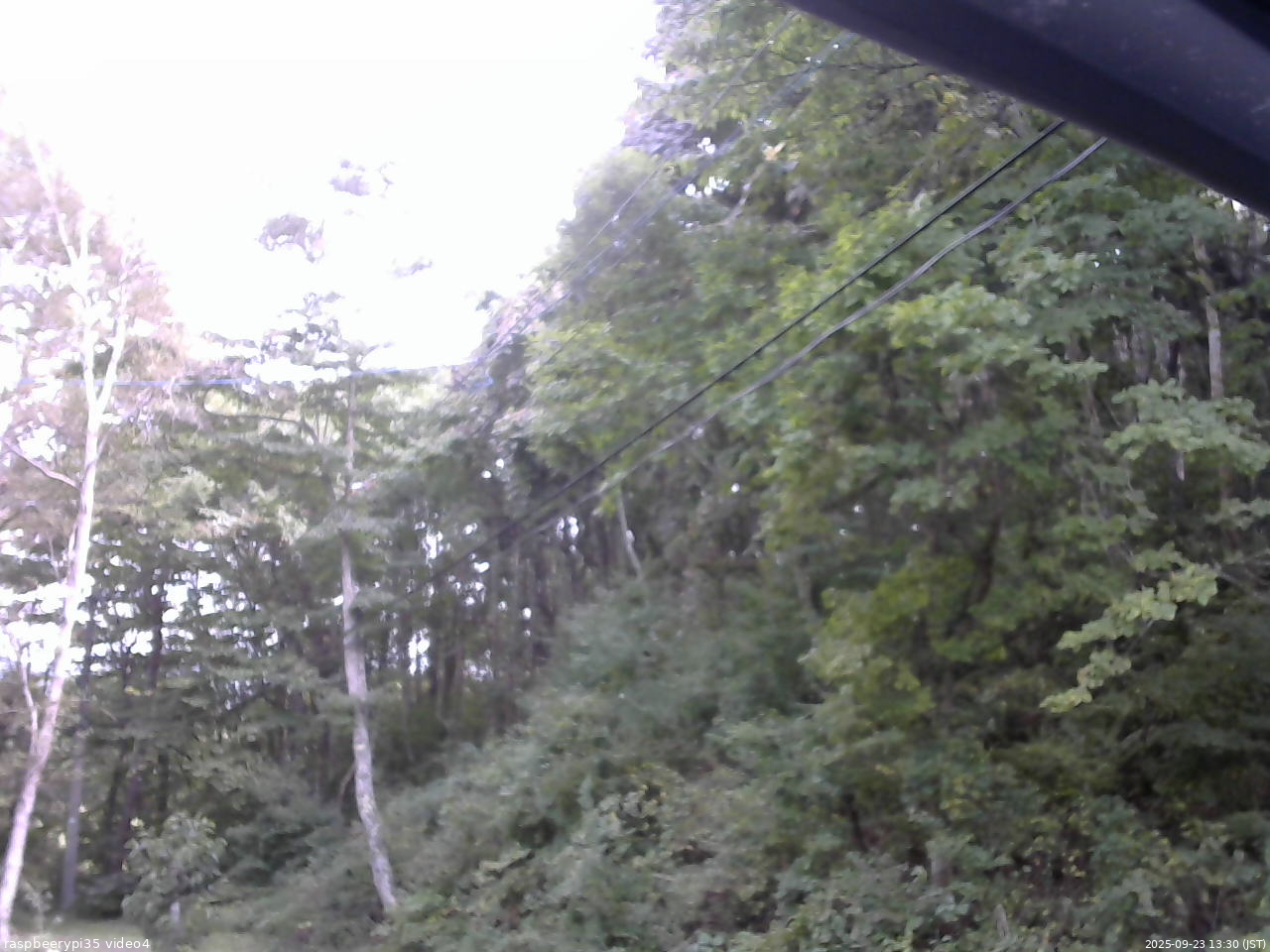 長野県菅平高原 ゆたか山荘 東側上空 2025/09/23 13:30