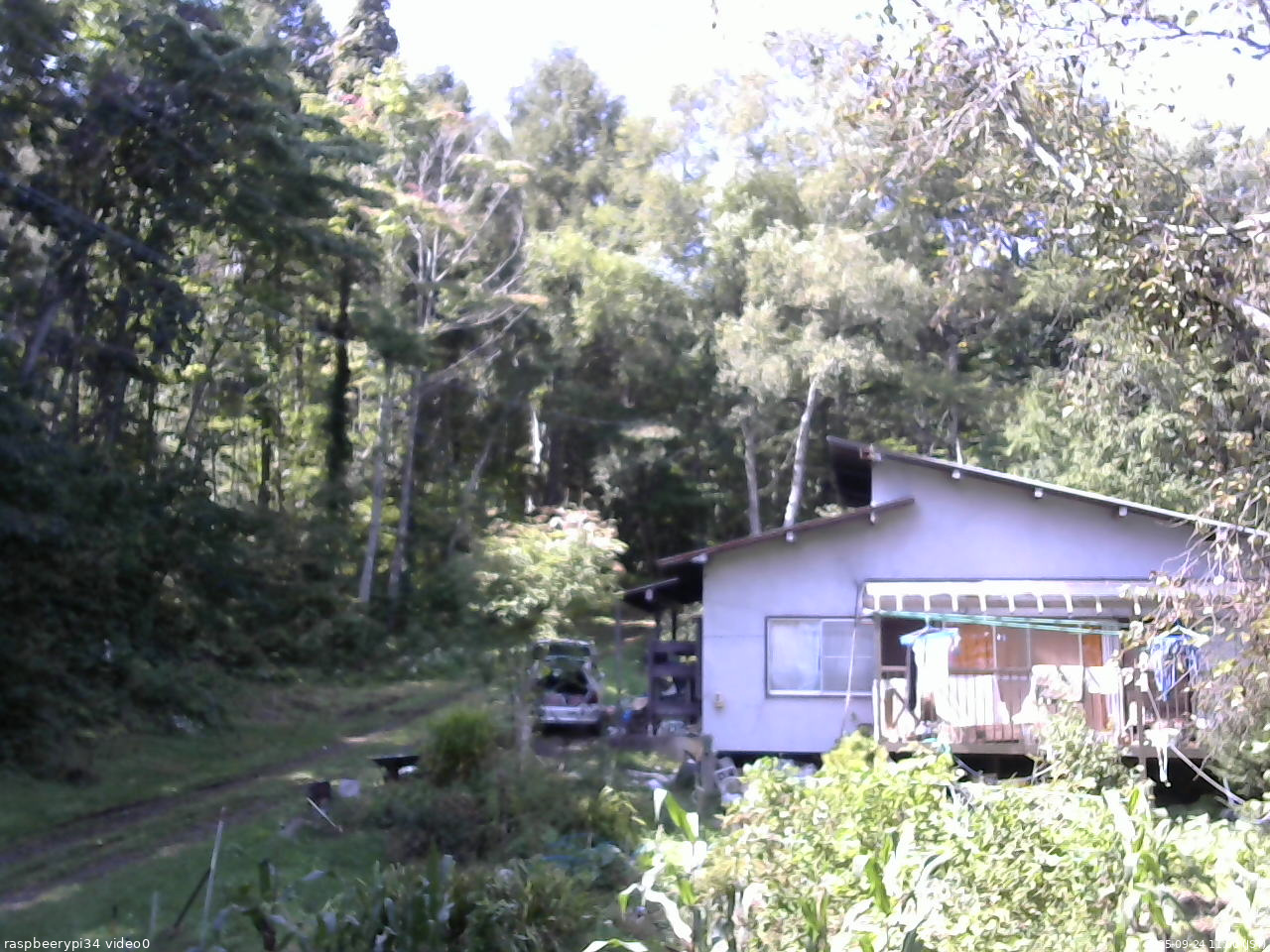 長野県菅平高原 ゆたか山荘 西側(坂上) 2025/09/24 11:00